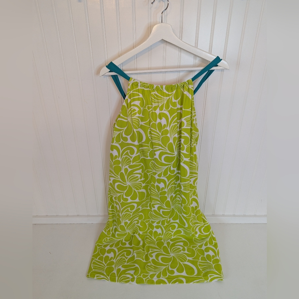 Athleta Lime and Cream Active Top